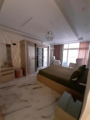 Nile View private modern studio